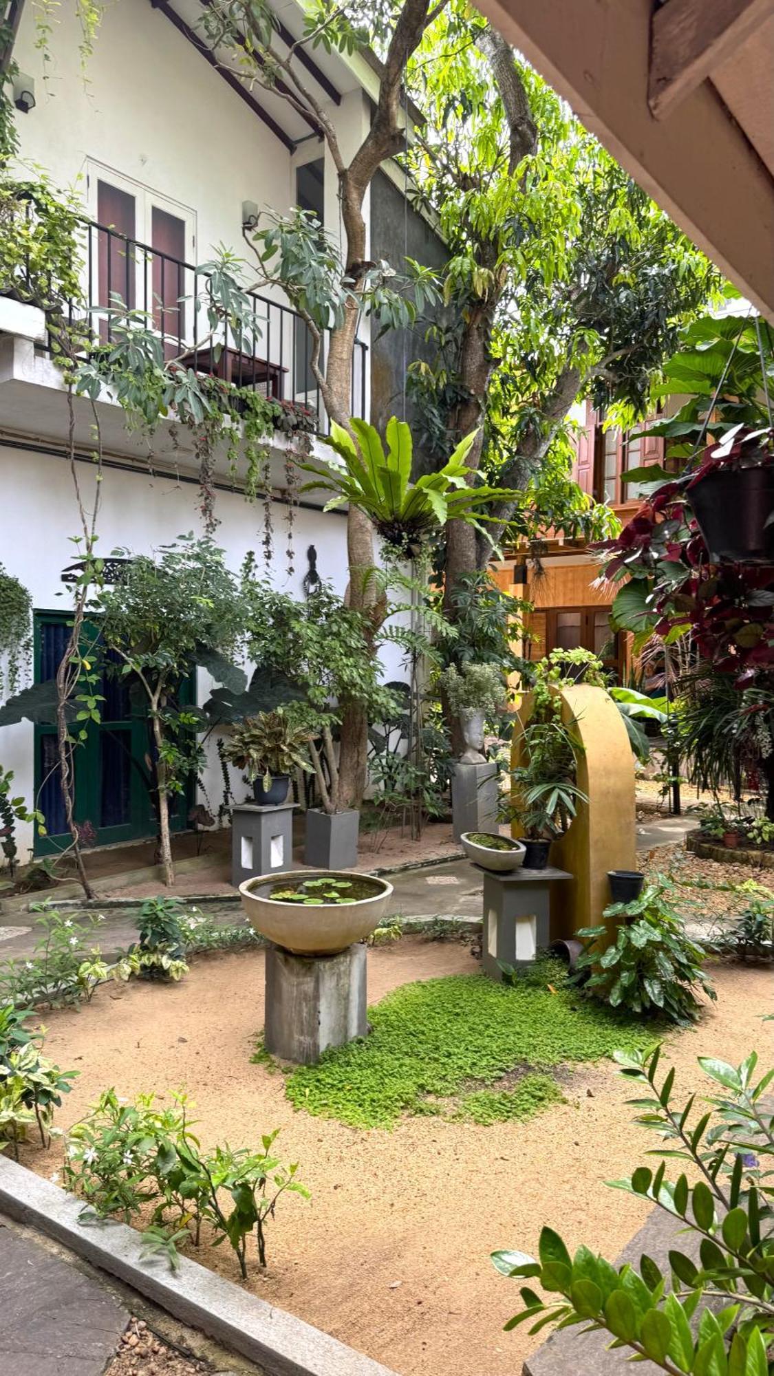 Gomez Place Negombo Exterior foto