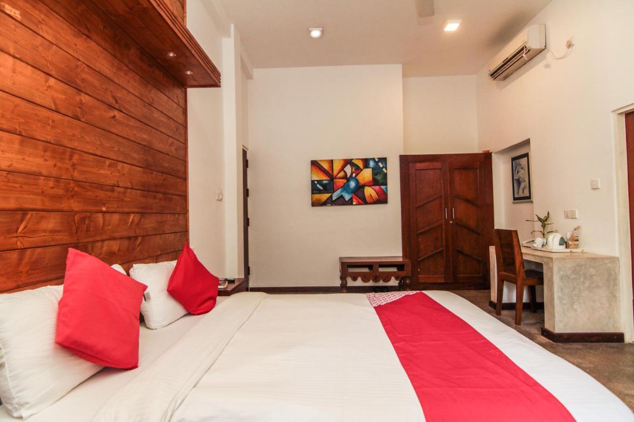 Gomez Place Negombo Exterior foto